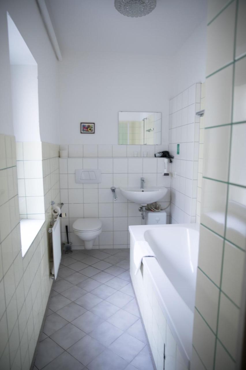 City Hotel Meesenburg Wurtzbourg Extérieur photo
