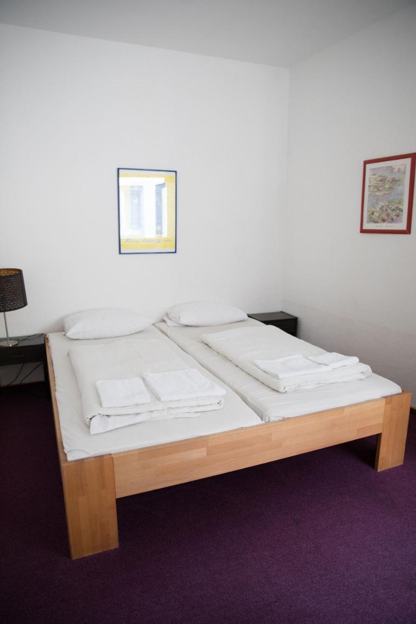 City Hotel Meesenburg Wurtzbourg Extérieur photo