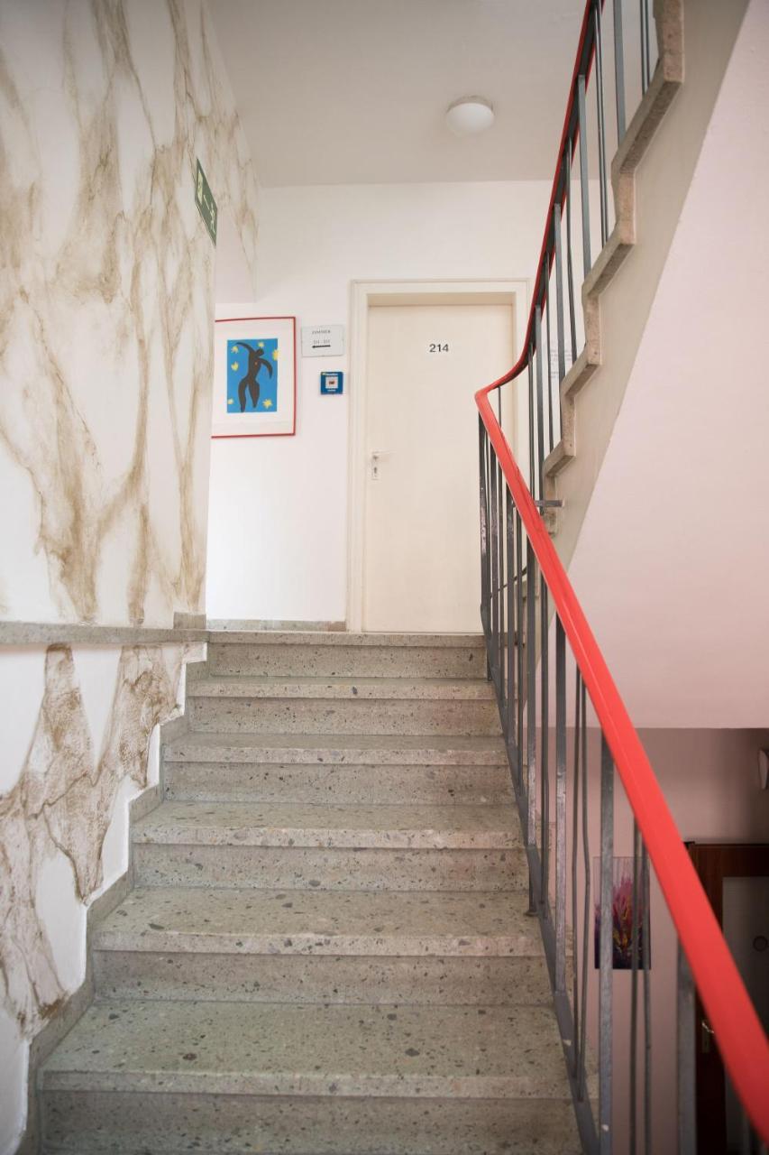 City Hotel Meesenburg Wurtzbourg Extérieur photo