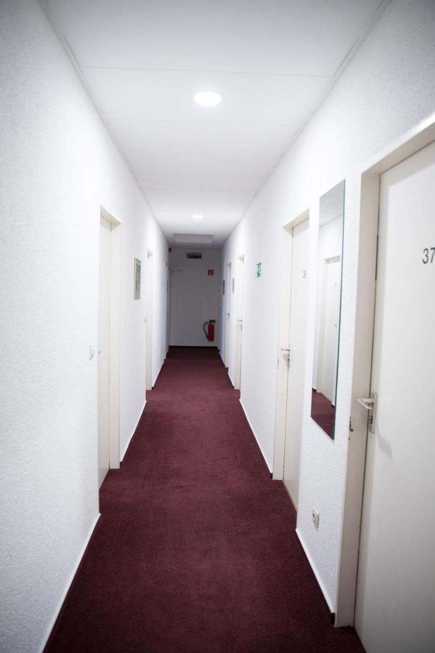 City Hotel Meesenburg Wurtzbourg Extérieur photo